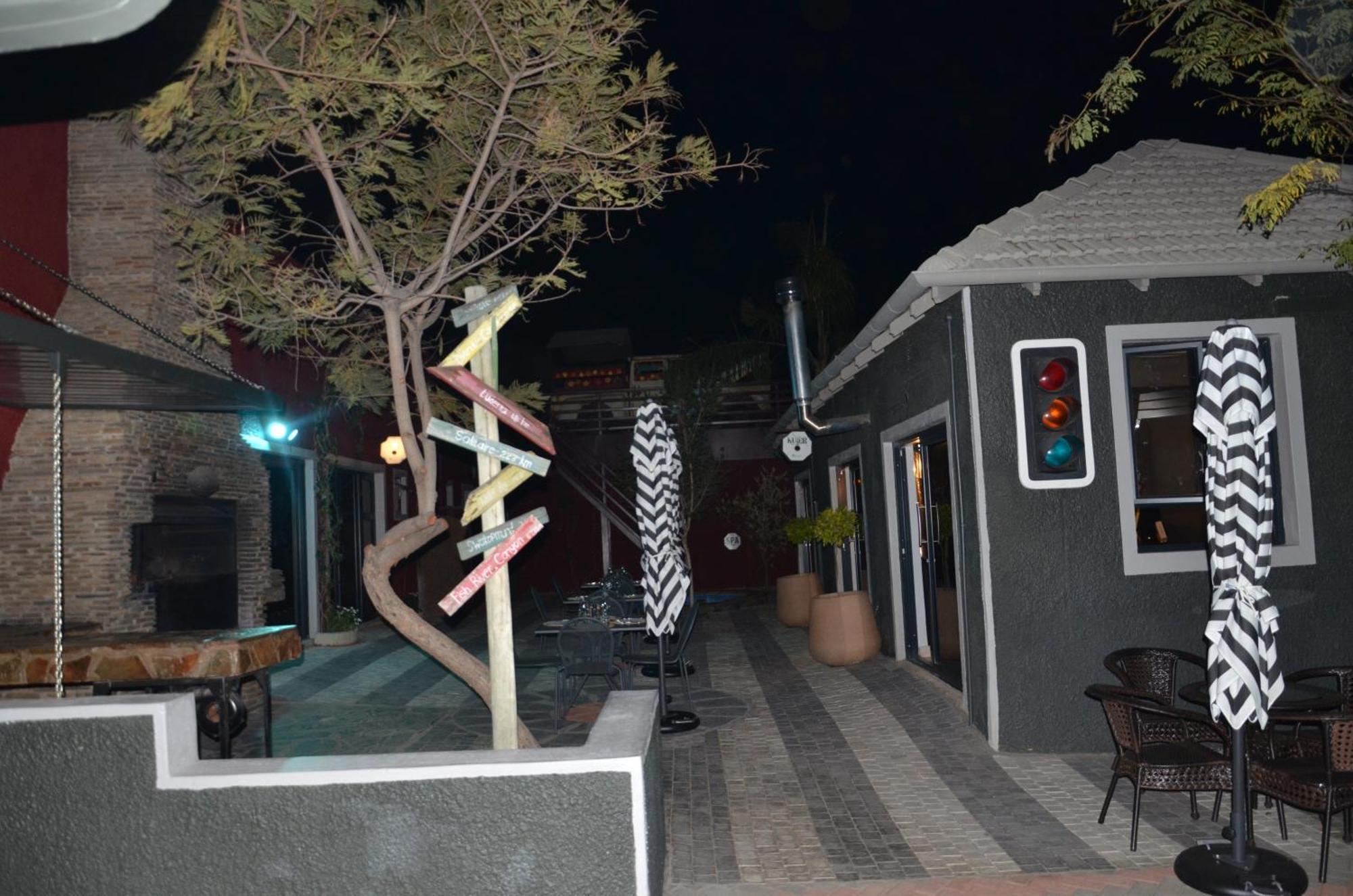 Windhoek Gardens Boutique Hotel Экстерьер фото